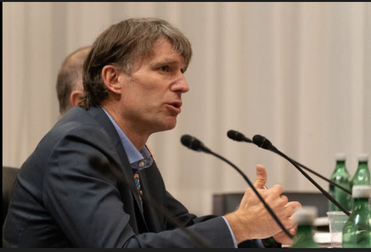 Ethics panel dismisses complaint against Colorado agency chief Dan Gibbs