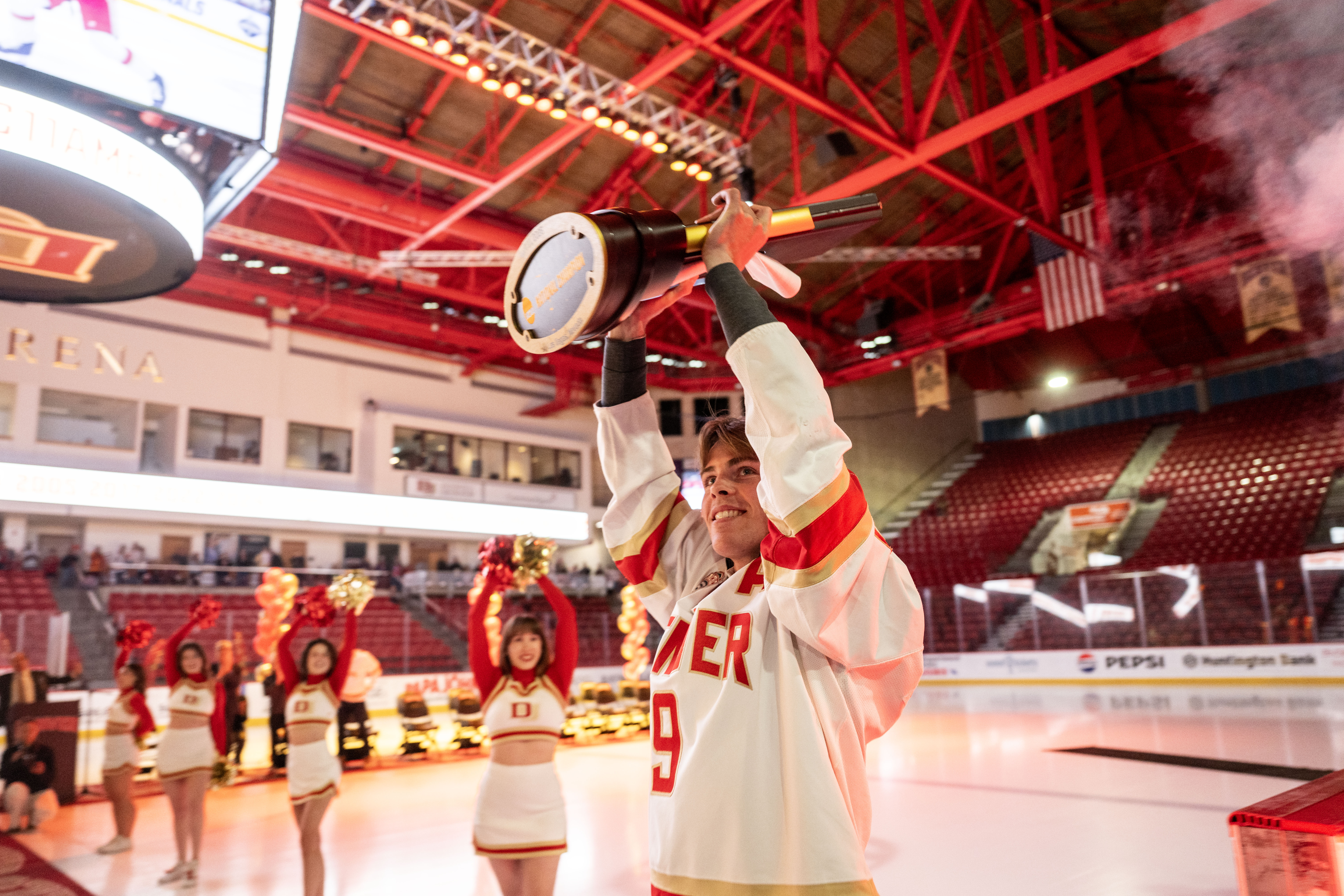PHOTOS: Pioneers Celebrate Championship Win with Fans at Magness Arena