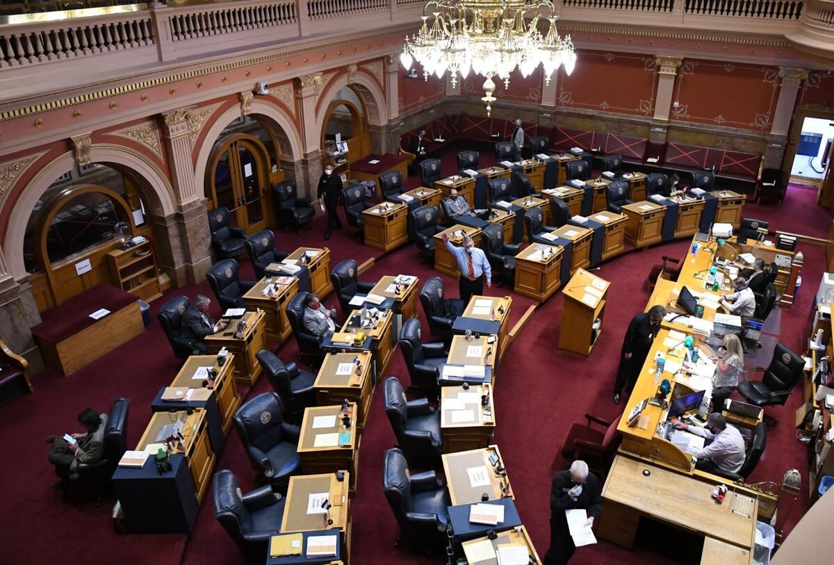 Bill prohibiting Colorado legislators from holding multiple elected offices heads to governor’s desk