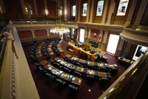 Fight over credit card ‘swipe fees’ attracts nearly 200 lobbyists in Colorado