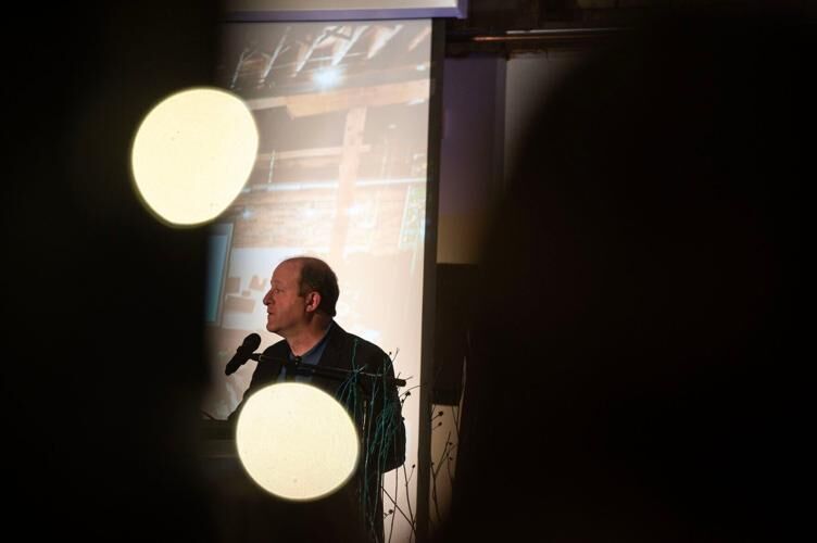 Poll: Colorado Gov. Jared Polis loses support among Democrats