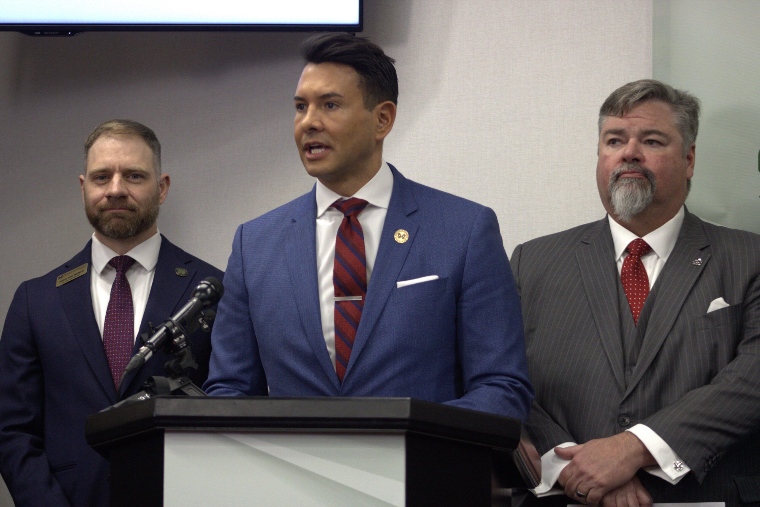 Douglas County seeks state Supreme Court review in open meeting case