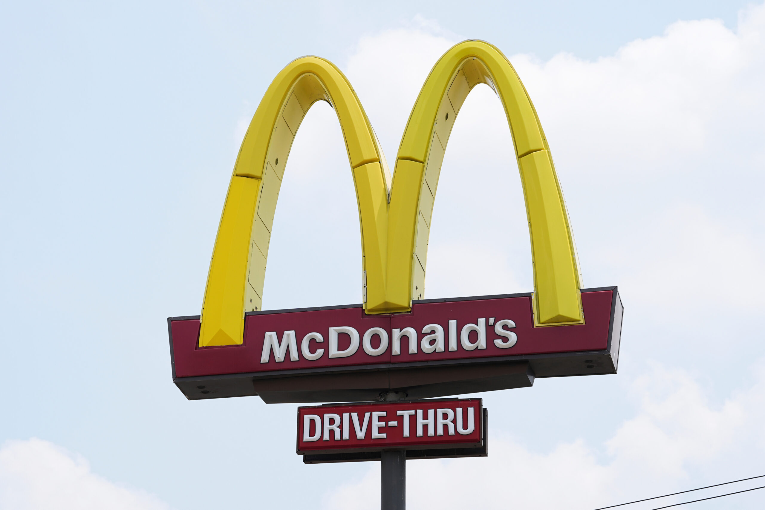 Trump gets McDonalds delivered by ‘DoorDash grandma’ to tout tax refunds
