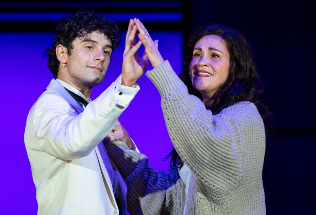 Ethan Peterson and Coloradan Aléna Watters in the Denver Center Theatre Company's 'Next to Normal,' playing through May 3. (Jamie Kraus Photography)