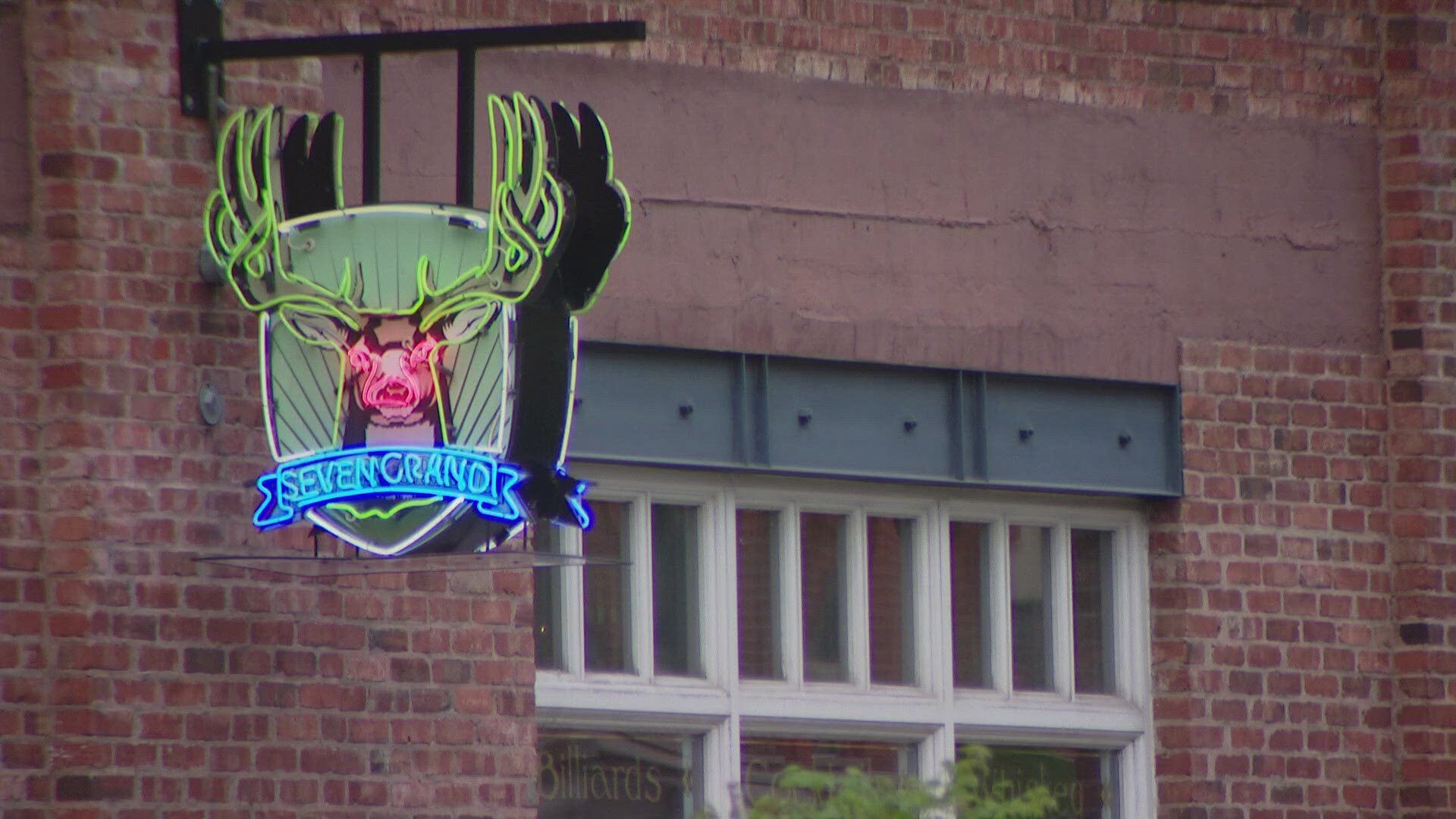 Denver may let nightclubs stay open later, but leaves last call unchanged