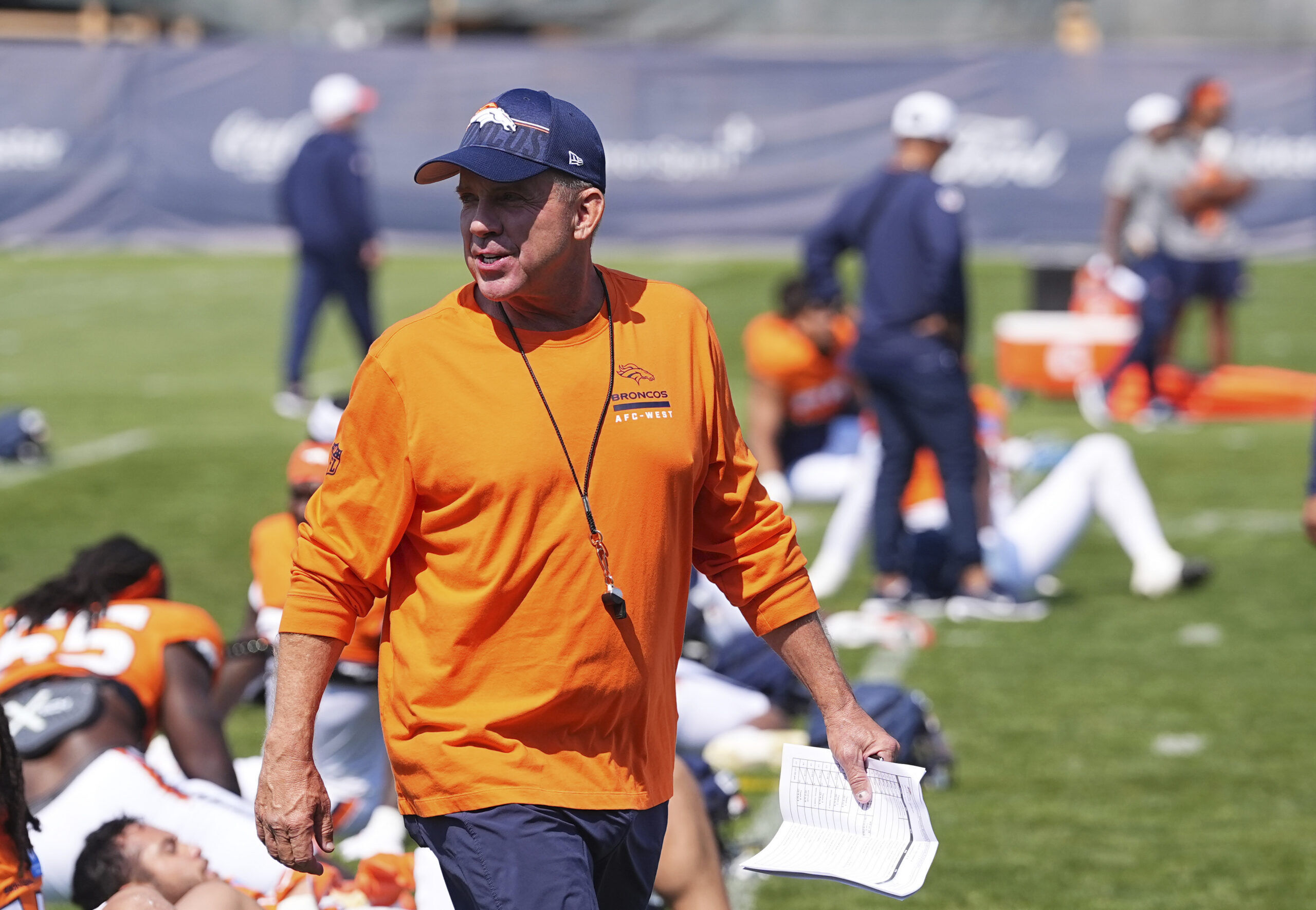 With little roster turnover, Broncos will have plenty of familiar faces at start of spring drills