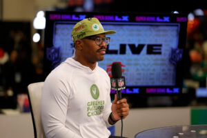 The case for (and against) Von Miller returning to the Broncos