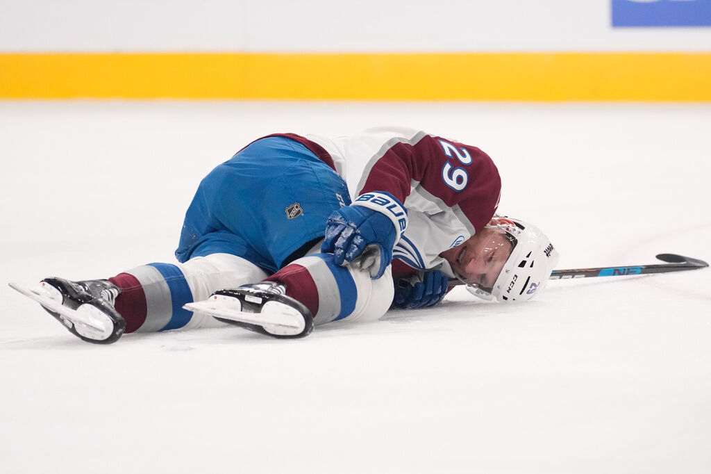 Mark Kiszla: Epic playoff collapses now a Jared Bednar trademark