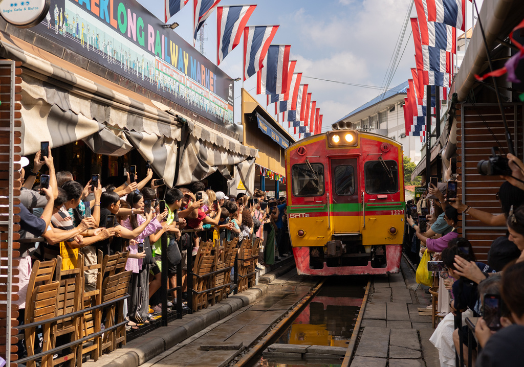 Soaring prices during Iran war jeopardize Asia travel
