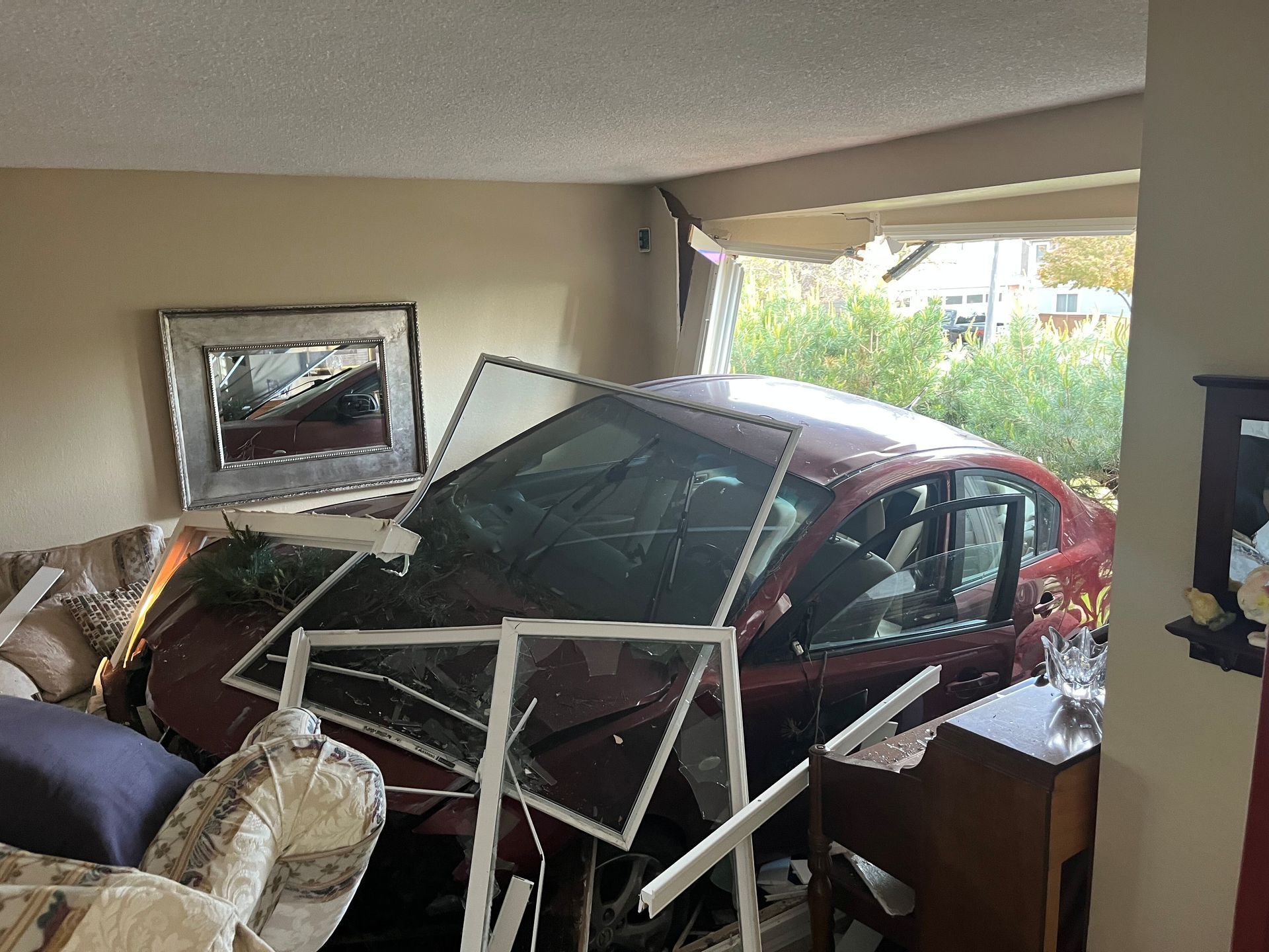 Delivery driver arrested for DUI after crashing into Highlands Ranch home