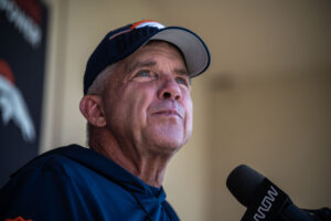 Moving days for Broncos — into $175 million facility — contribute to Payton calling off final minicamp practice