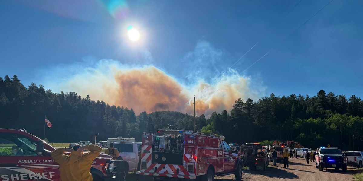 Multiple towns evacuated as wildfire explodes to more than 2,000 acres in matter of hours
