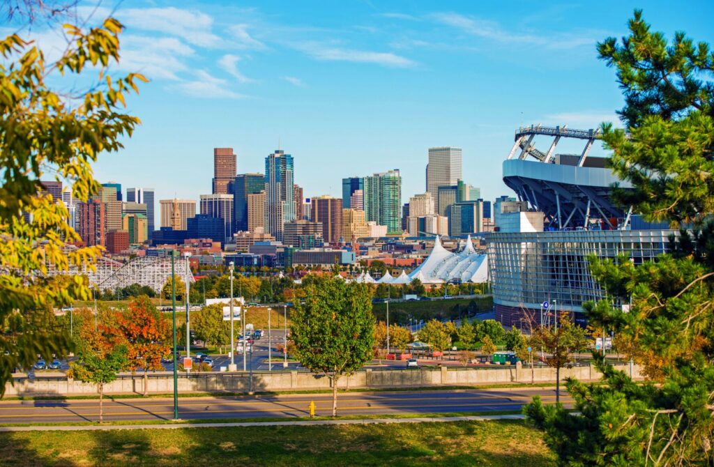 Denver weather: Summer-like temperatures remain for picture-perfect Friday