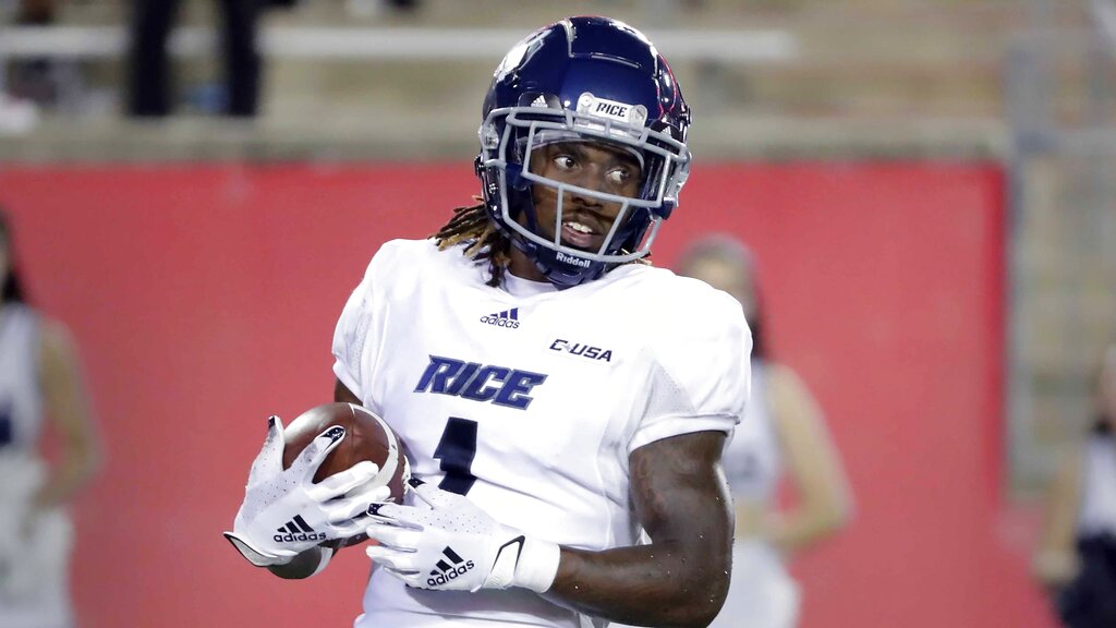 Reunited with childhood chum Jahdae Barron, Sean Fresch thrilled to join Broncos