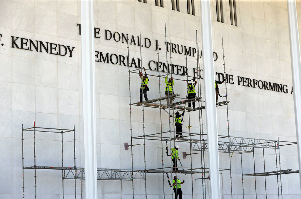 Judge presses White House over plan to keep Kennedy Center open