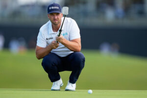 Denver’s Wyndham Clark takes commanding lead into final round of U.S. Open