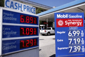Trump blasts oil companies for not lowering prices to consumers, accuses them of price gouging