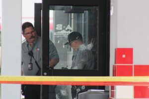 Deputy, trooper shoot car theft suspect in Denver