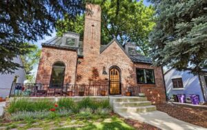 Everything’s up-to-date in this Tudor in South Park Hill