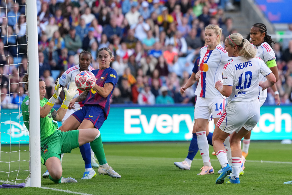 Lindsey Heaps Summit FC