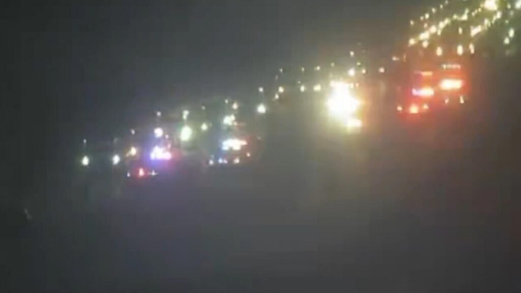 Vehicle fire closes northbound I-25 north of Castle Rock